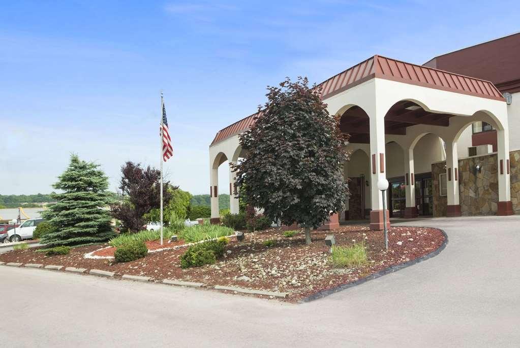 Hotel Ramadaby Wyndham Pittsburgh-New Stanton Extérieur photo